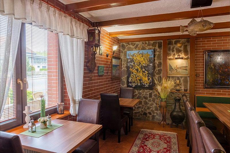 Hotel El Greco Roznov pod Radhostem Bagian luar foto