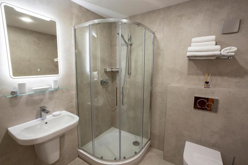 Hotel El Greco Roznov pod Radhostem Bagian luar foto